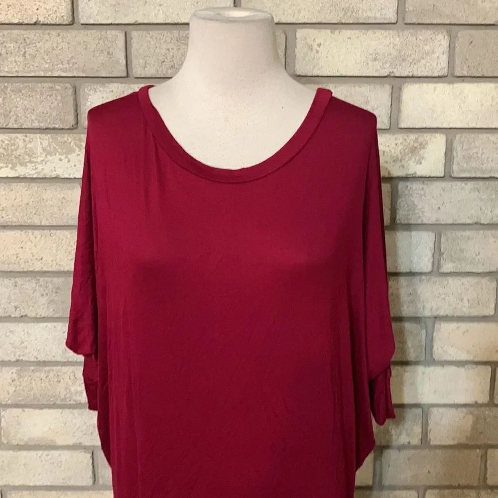 3for$20 long blouse medium - Picture 2 of 5